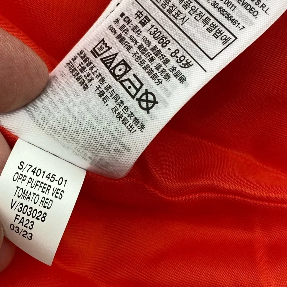 GAP red Puffer Vest size M
